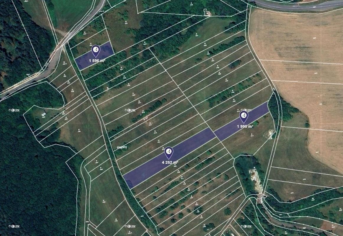 Prodej pozemek - Pašovice, 1 740 m²