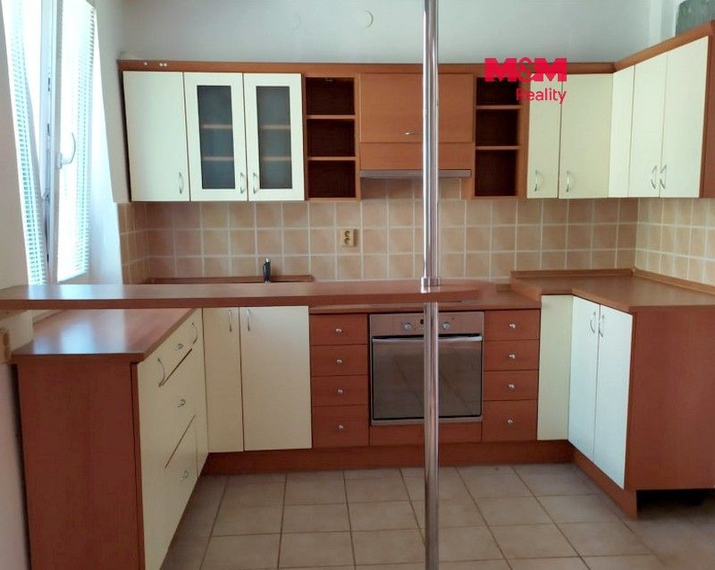 3+kk, Národní třída, Horní Benešov, 74 m² - 1