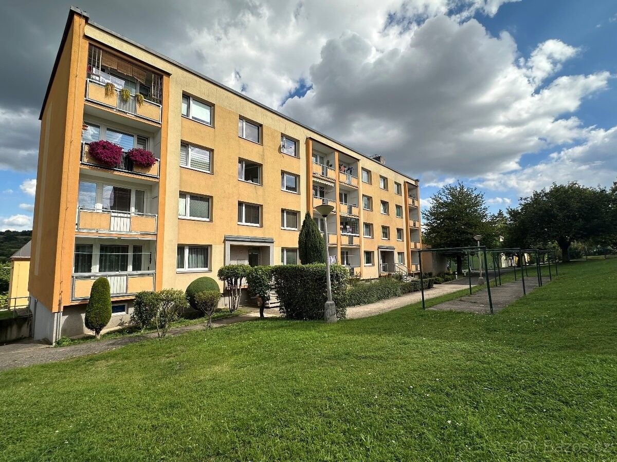 Pronájem byt - Žalany, 417 63