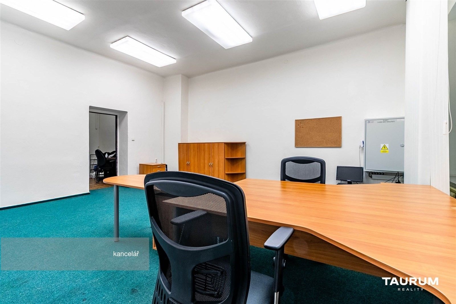 Pronájem kancelář - Palackého 70, Plzeň Jižní Předměstí, 39 m² - 5