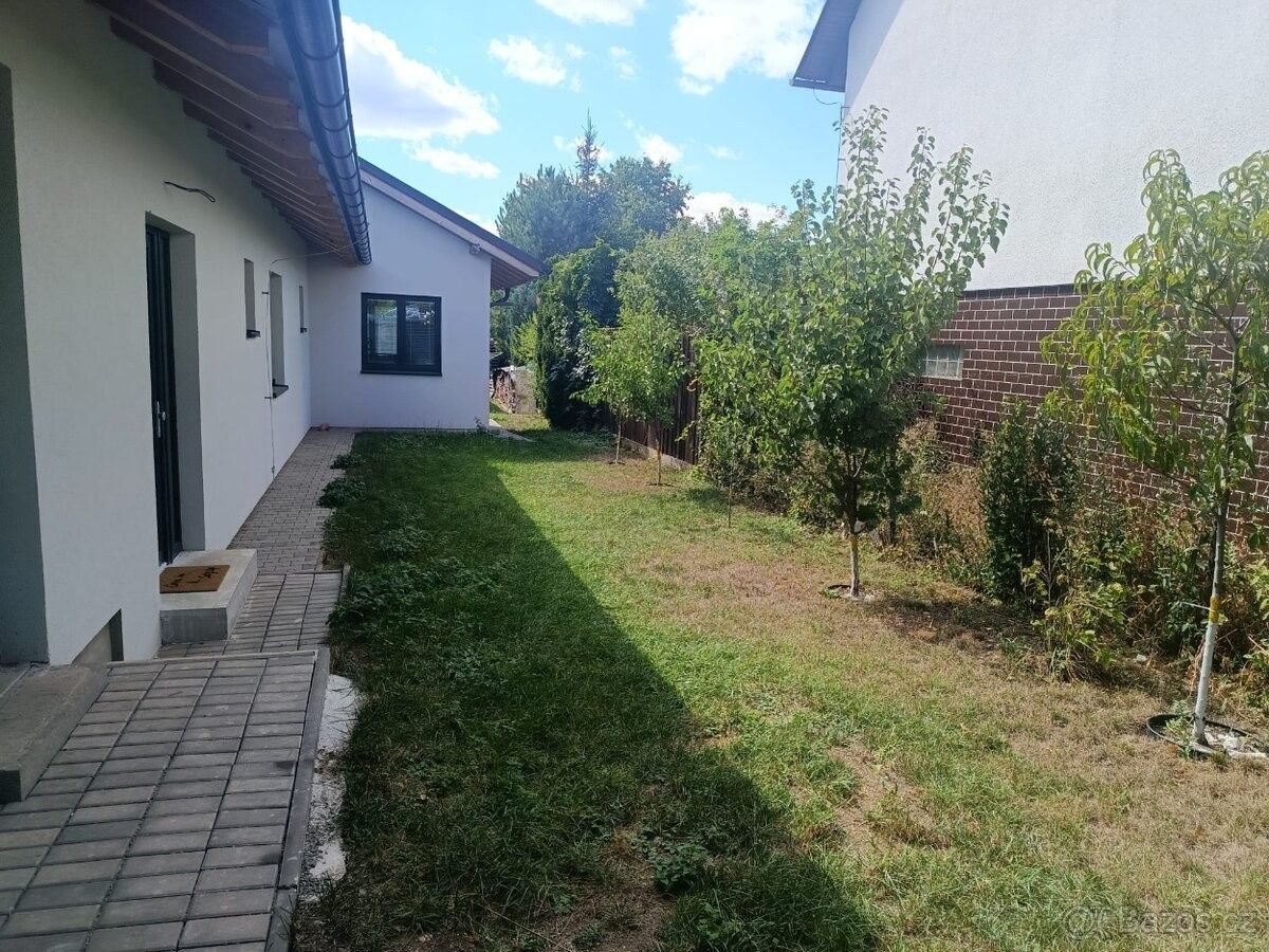 Rodinný dům · Lipůvka, 679 22 - 2