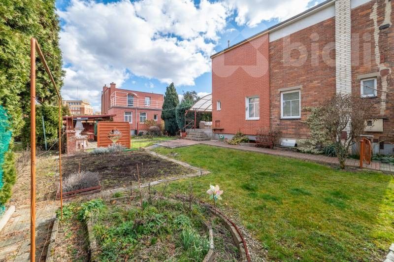 Rodinné domy, Podvesná XV 3078, Zlín, 78 m²