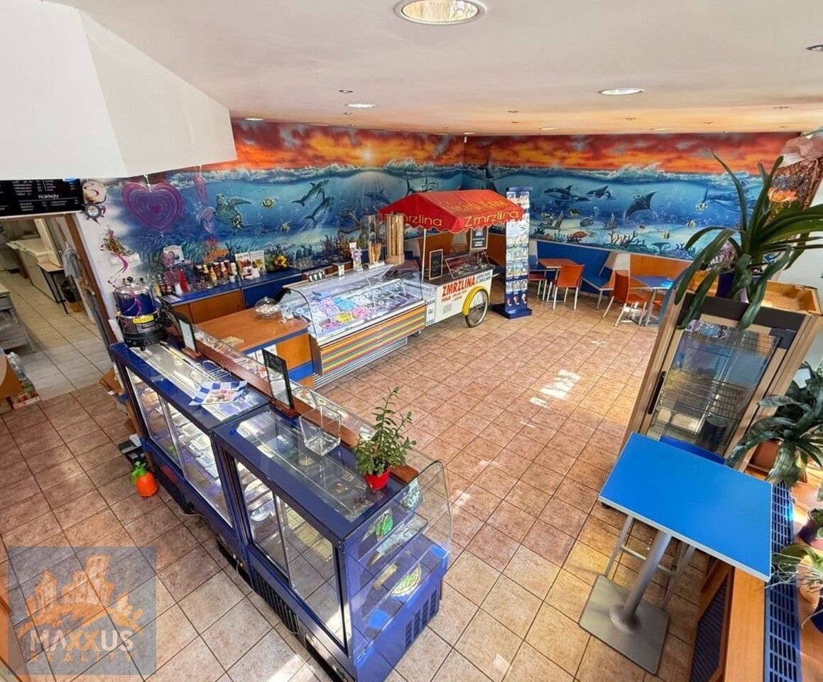 Restaurace, Praha, 153 00