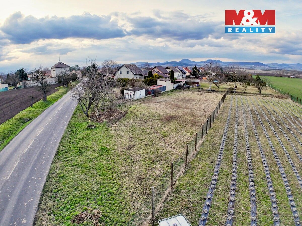 Prodej pozemek pro bydlení - Louny, 440 01