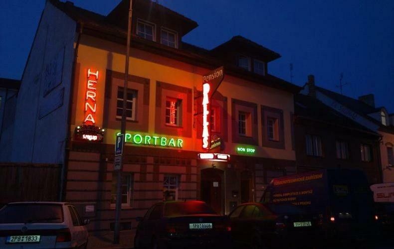 Restaurace, Plzeň, 301 00