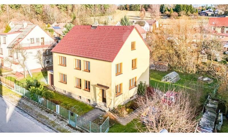 Prodej rodinný dům - U Chmelnice, Studená, 220 m²