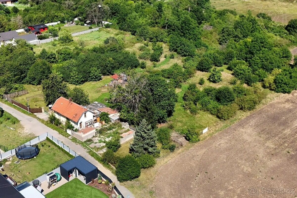 Rodinné domy, Úžice u Kralup nad Vltavou, 277 45 - 1