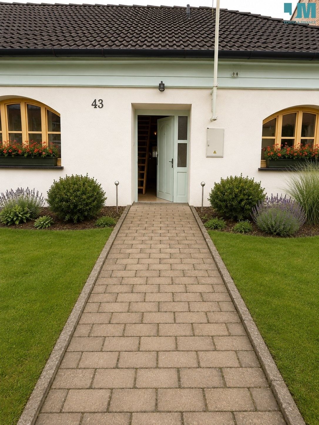 Rodinné domy, Hevlín, 250 m² - 2