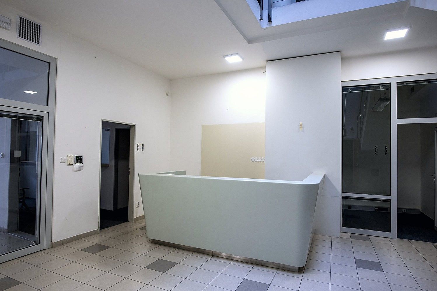 Pronájem kancelář - Praha, okres Praha 6, Hlavní město Praha, 1 290 m² - 5