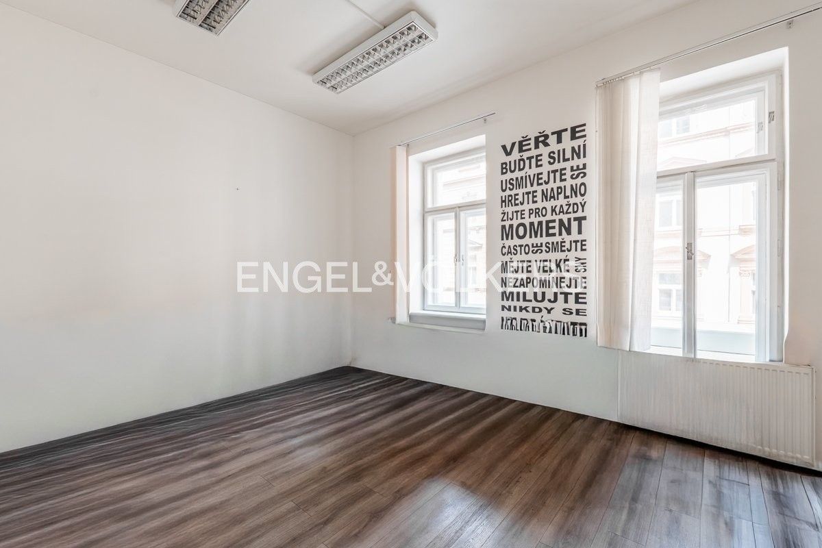 Kancelář · 136 m² · Vlkova 841, Praha Žižkov - 4