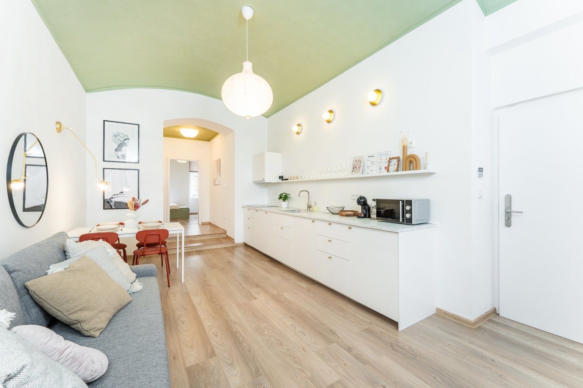 1+1, Rumunská 24, Praha Vinohrady, 40 m² - 1