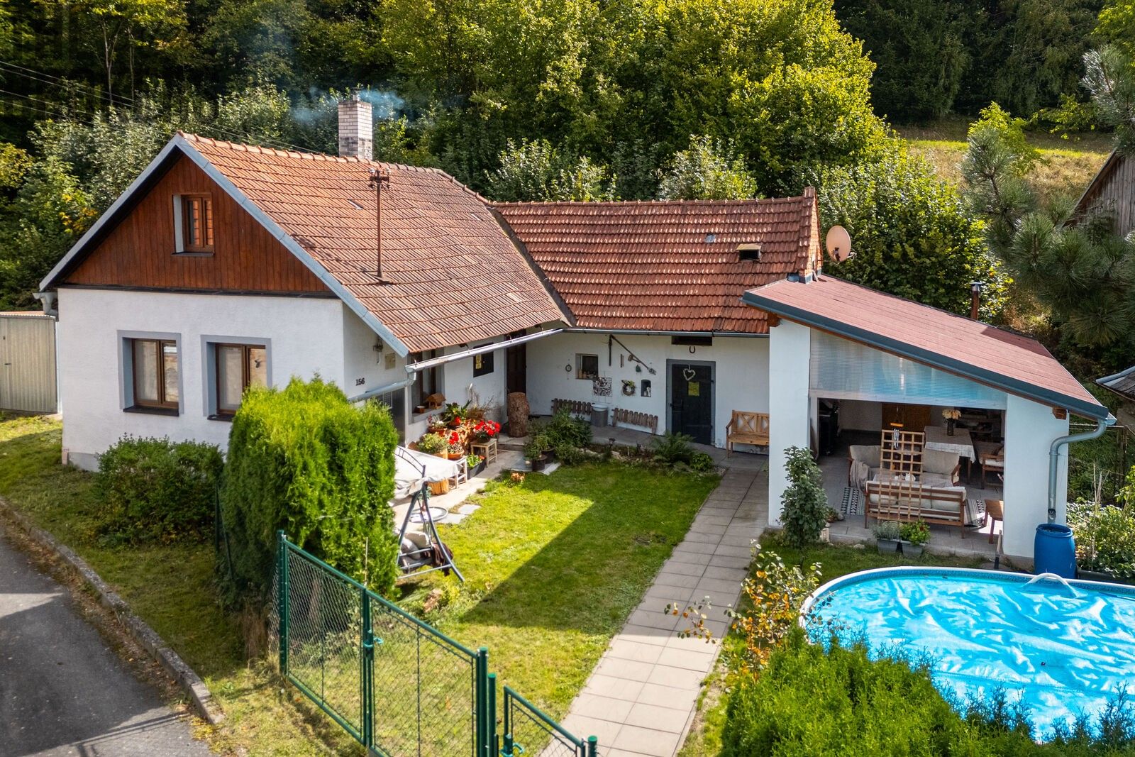 Rodinné domy, Pohledy, 56 m² - 1
