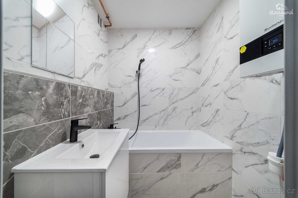 Prodej byt - Štěnovice, 332 09