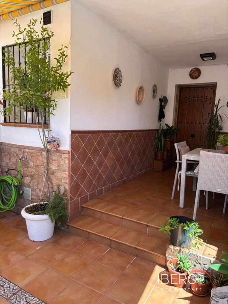 Prodej rodinný dům - Alhaurín de la Torre, ES, 180 m² - 2