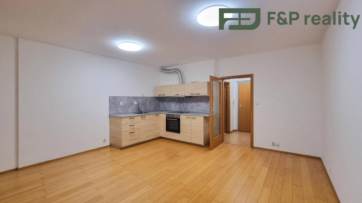 1+kk, Kovanecká, Praha, 33 m²