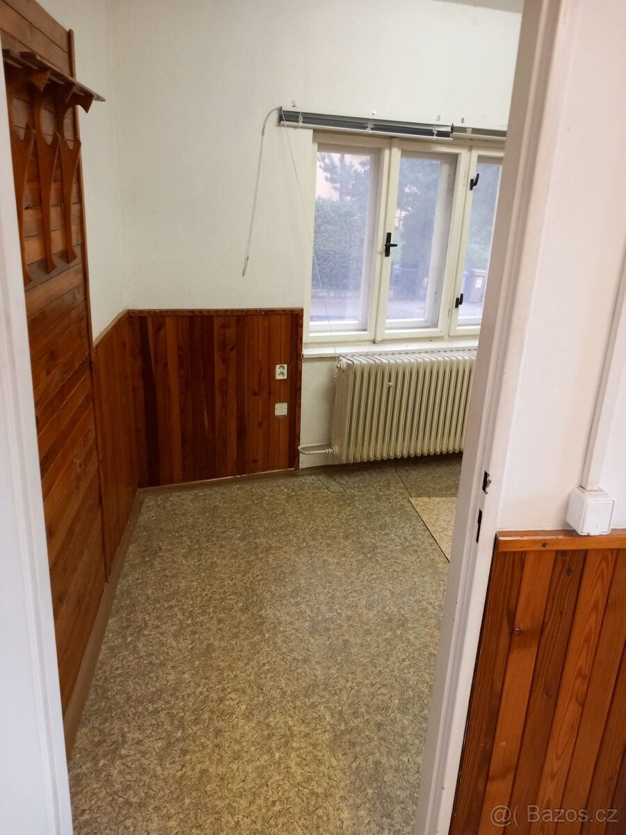 Kancelář · Luhačovice, 763 26 - 4