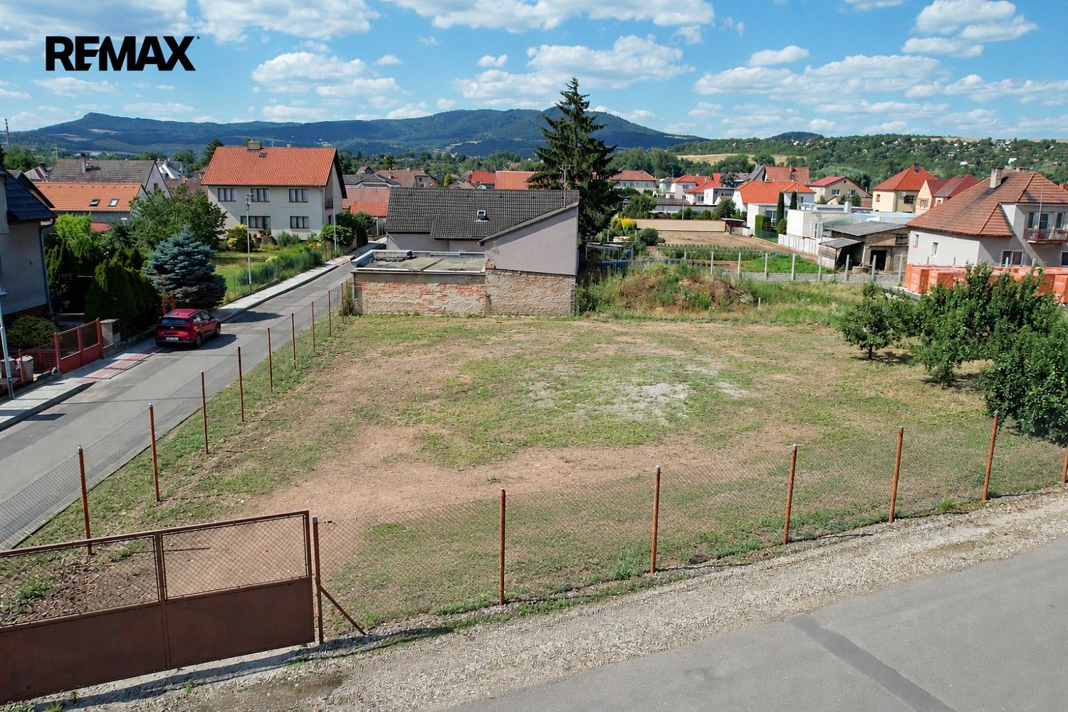 Prodej pozemek pro bydlení - Terezín, okres Litoměřice - 2