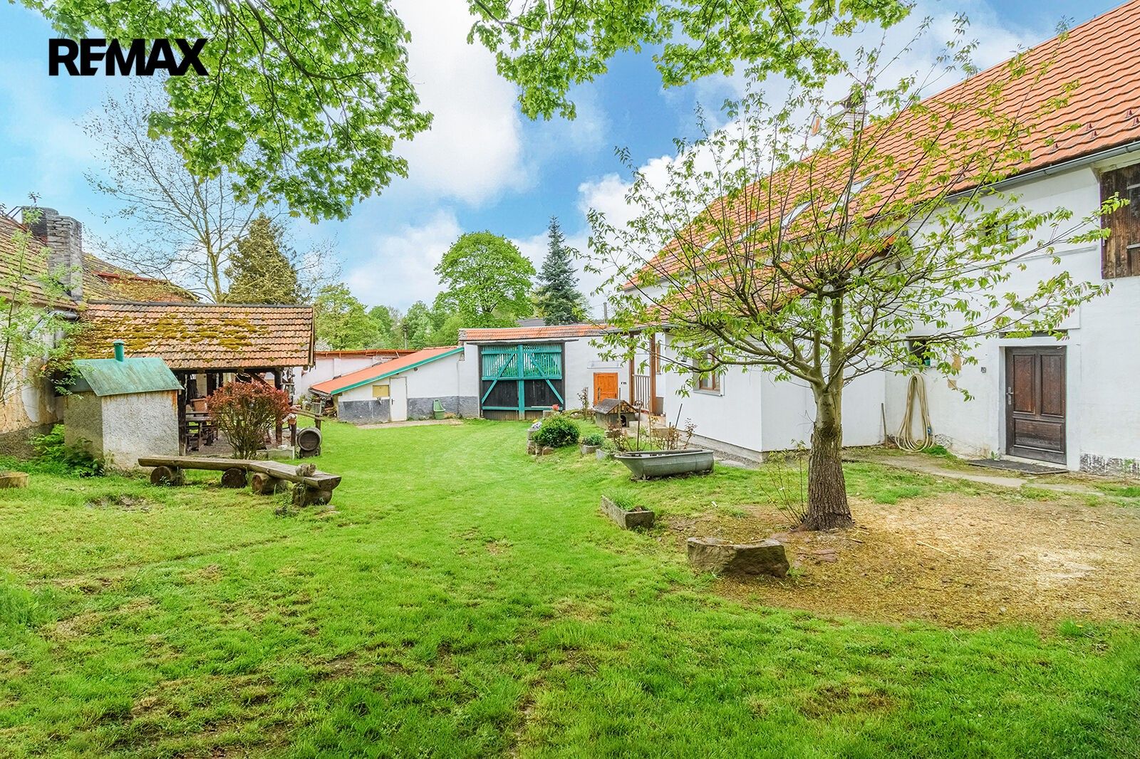Rodinný dům · 300 m² · Planá Zliv - 4