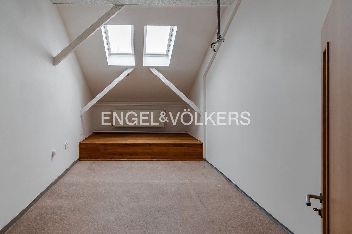 Pronájem kancelář - K Třebonicům 100, Praha Řeporyje, 212 m² - 5