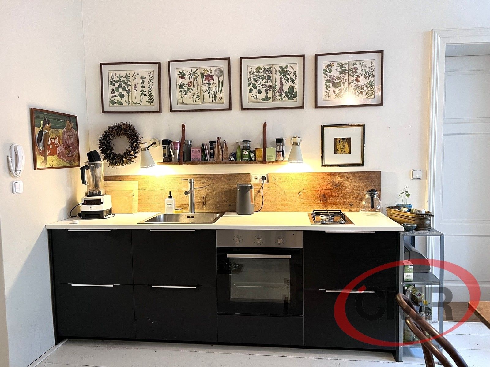 3+kk, Belgická, Praha, 85 m²