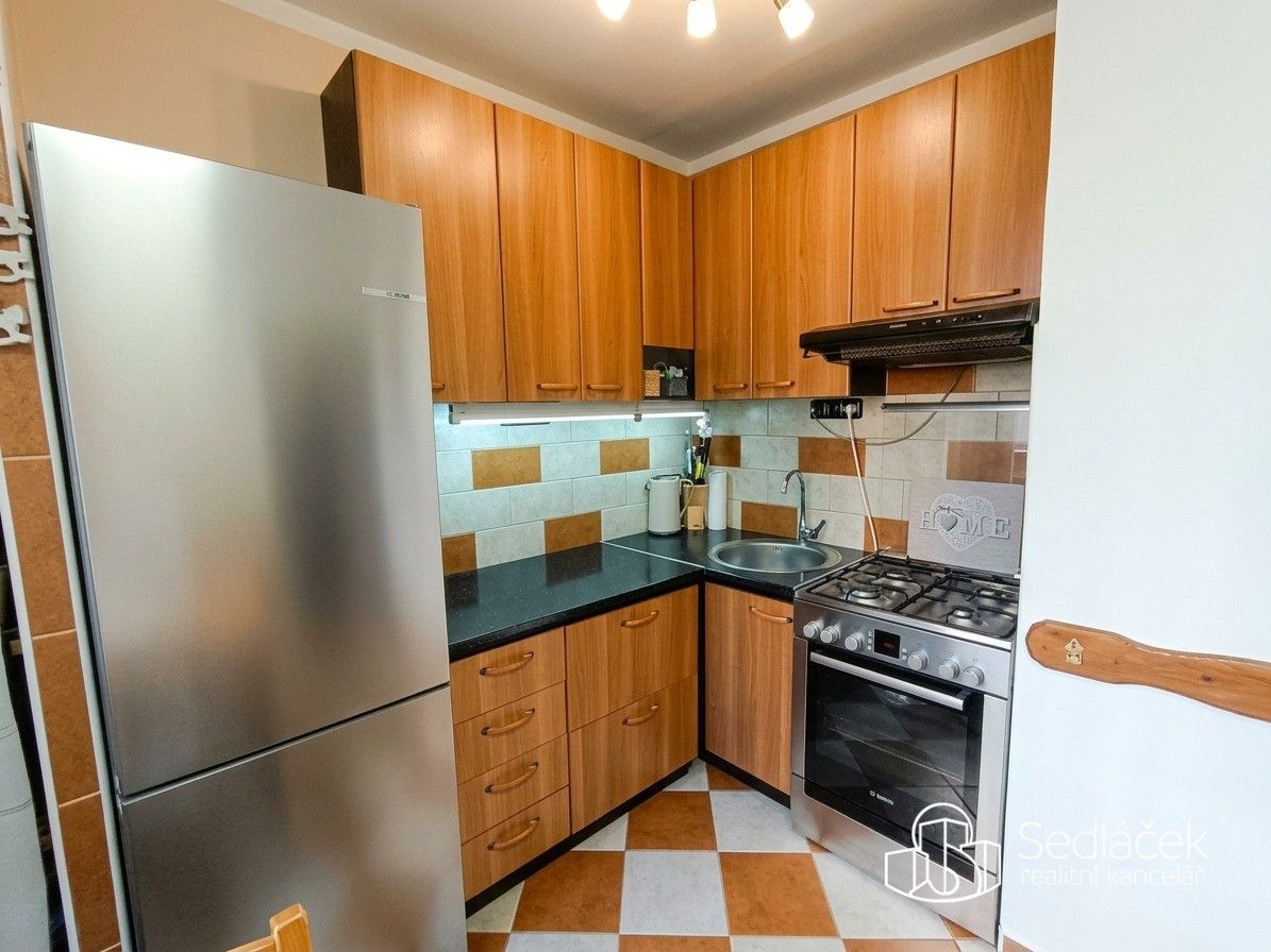 Byt 2+1 · 64 m² · Slavíčkova, Sokolov - 3