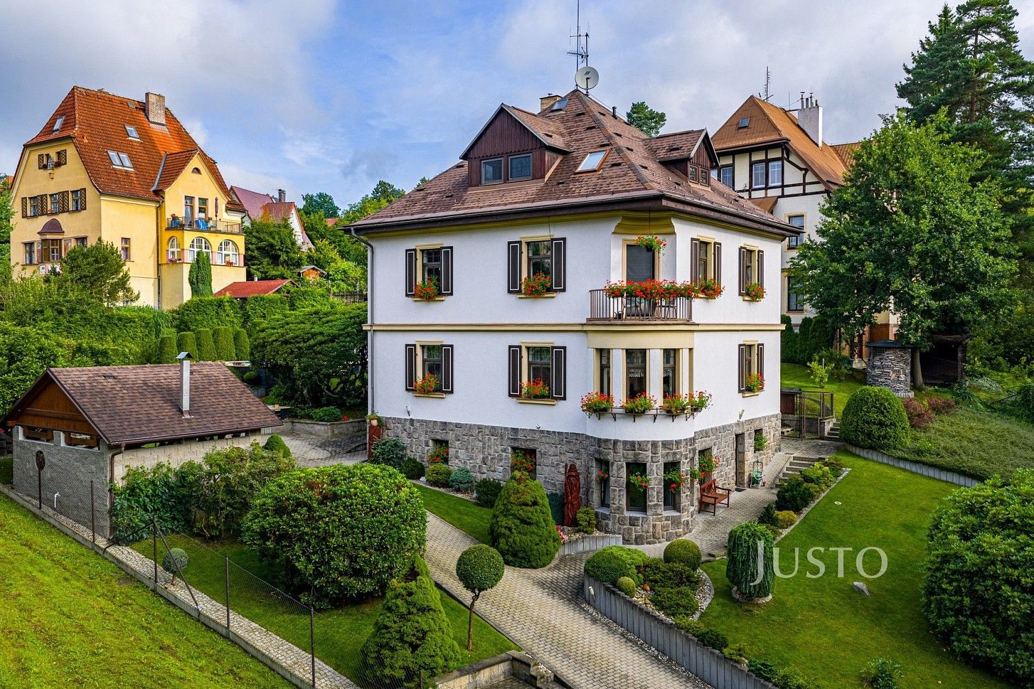 Rodinné domy, Liberec - Liberec I-Staré Město, Liberecký kraj, 250 m² - 1