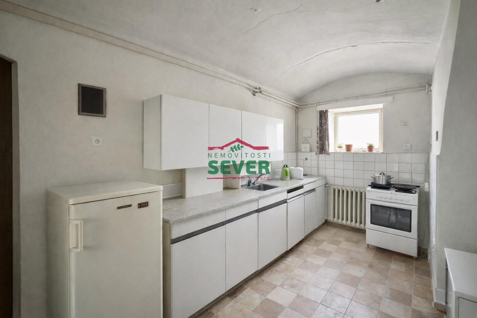 Prodej rodinný dům - Mradice, Postoloprty, 140 m²