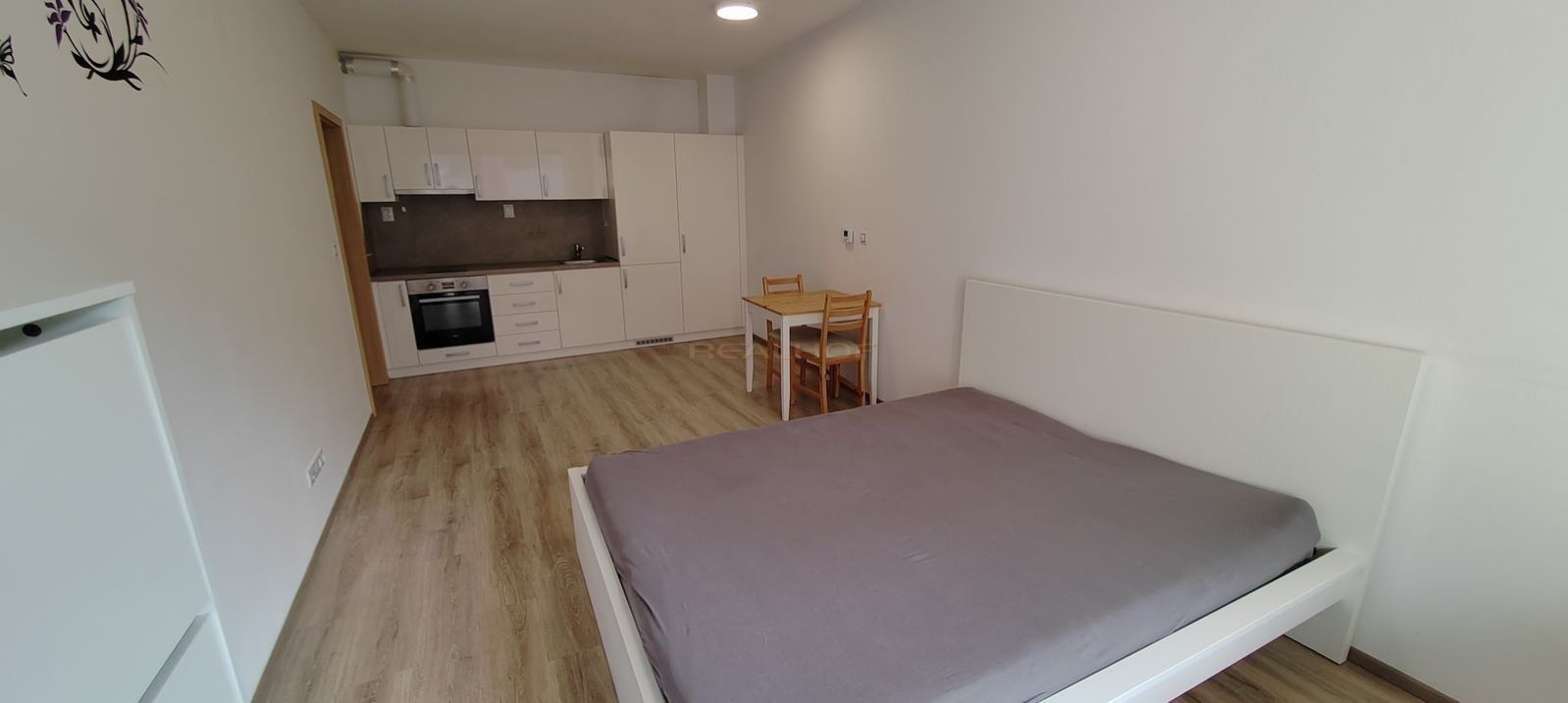 Pronájem byt 1+kk - Višňová, Moravany, 33 m²