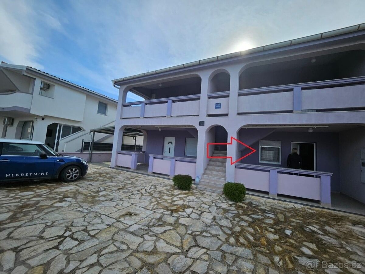 Ostatní, Zahraničí, 987 66, 400 m²