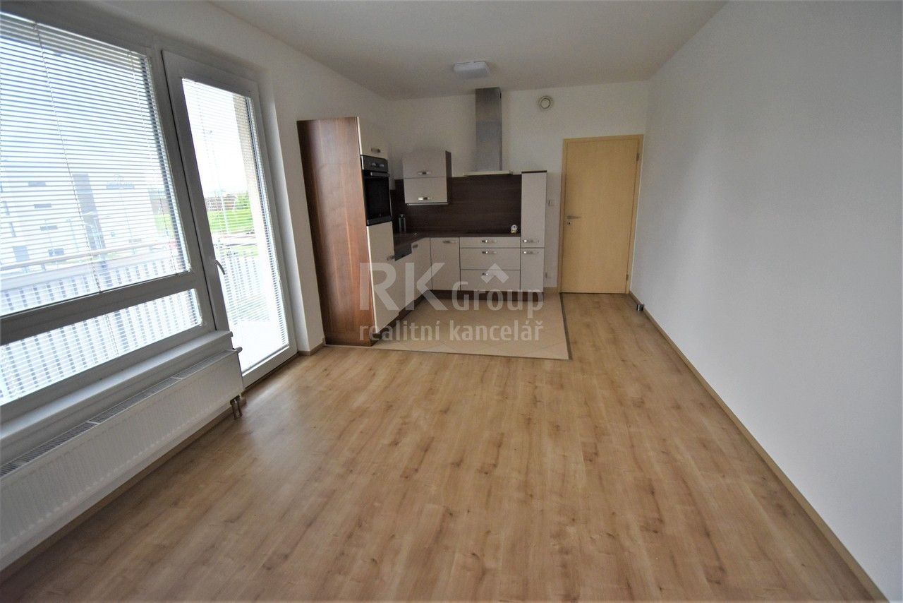Pronájem byt 2+kk - Kryšpínova, Praha, 52 m² - 5