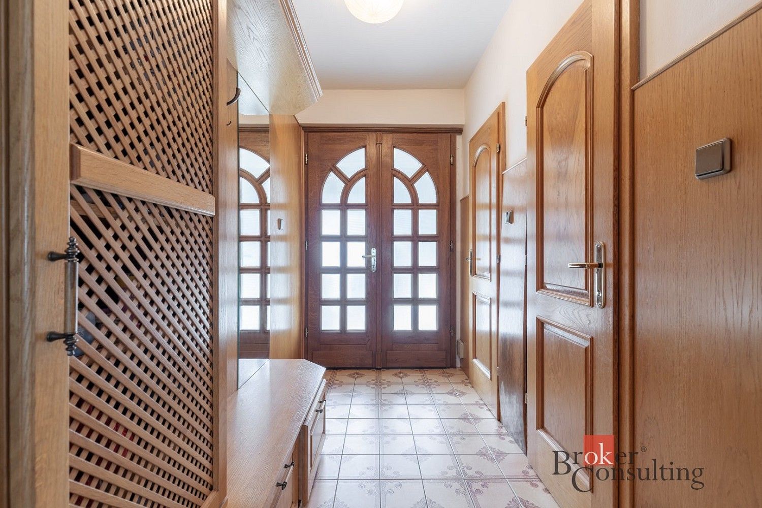 Prodej rodinný dům - U Pošty, Hodonice, okres Znojmo, 402 m² - 5