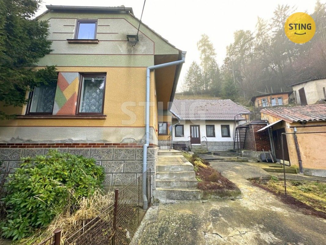 Prodej rodinný dům - Číchov, 300 m²