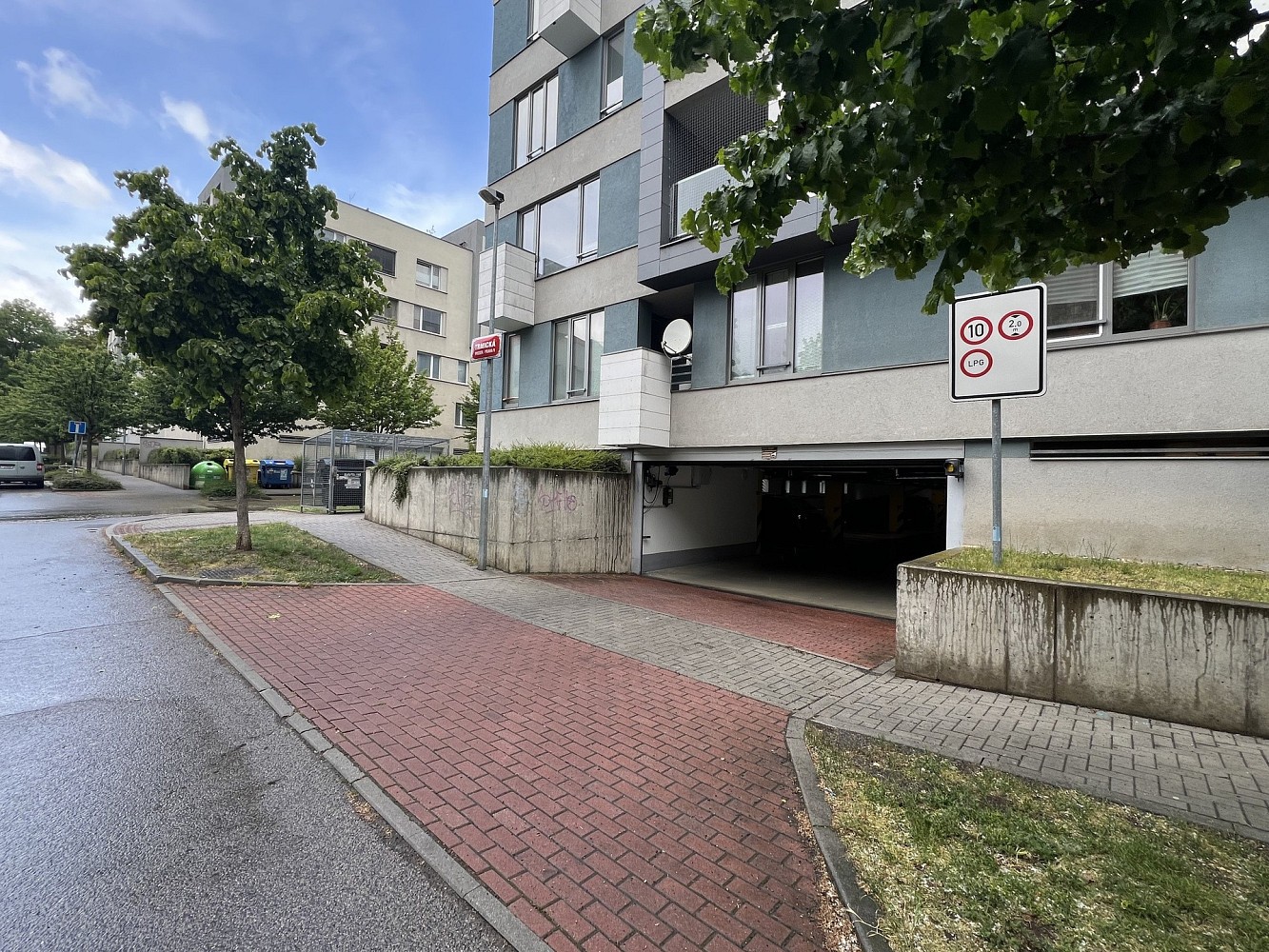 Ostatní, Zubrnická, Praha 9 - Prosek, 15 m² - 1
