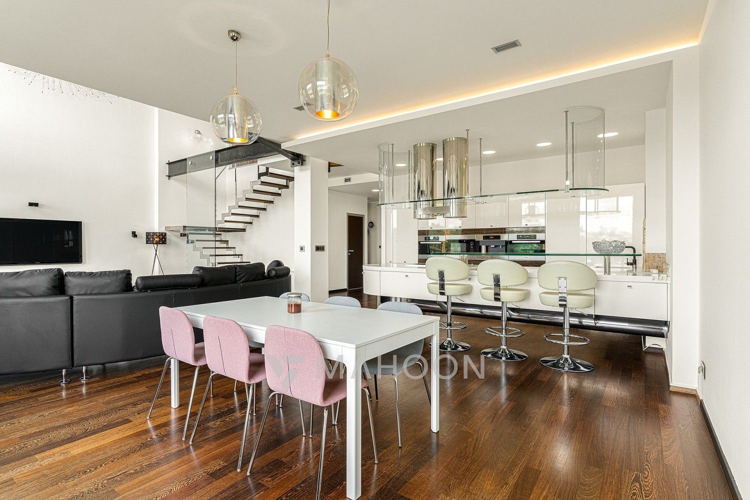 Byt 3+kk · 305 m² · Praha - Smíchov, okres Praha 5, Hlavní město Praha - 3