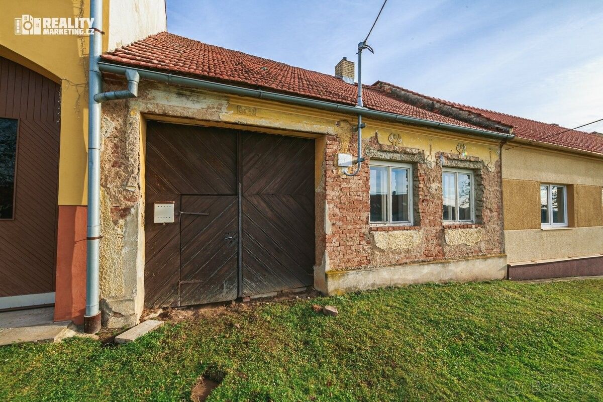 Rodinné domy, Velké Opatovice, 679 63