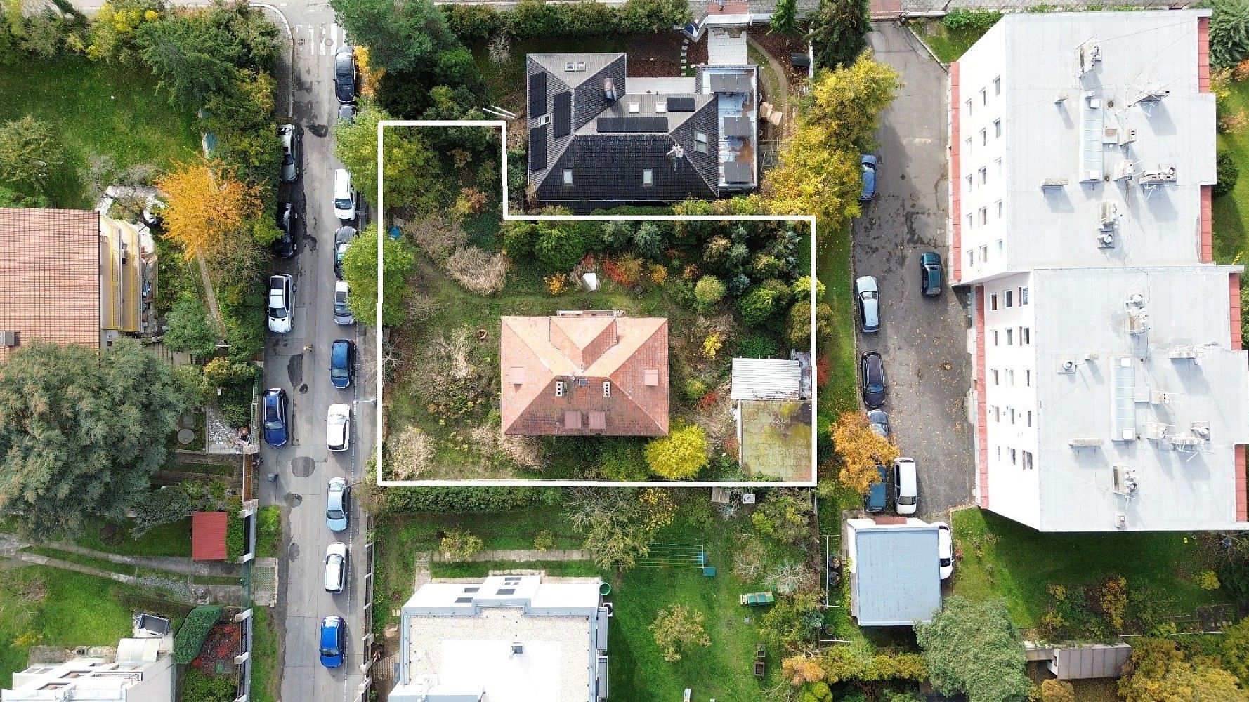 Pozemek pro bydlení, 957 m²