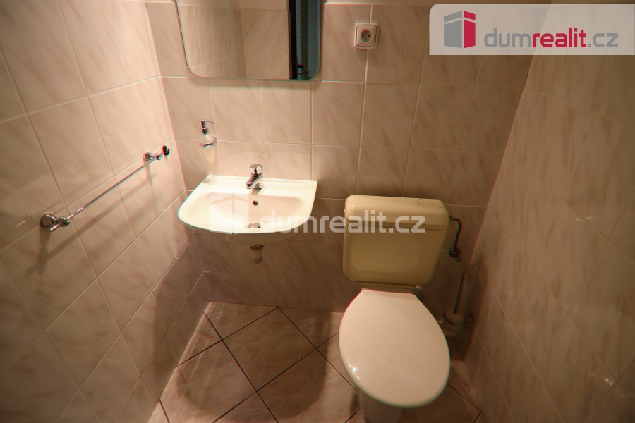 Pronájem kancelář - Na Řádku, Kunovice, 22 m² - 2