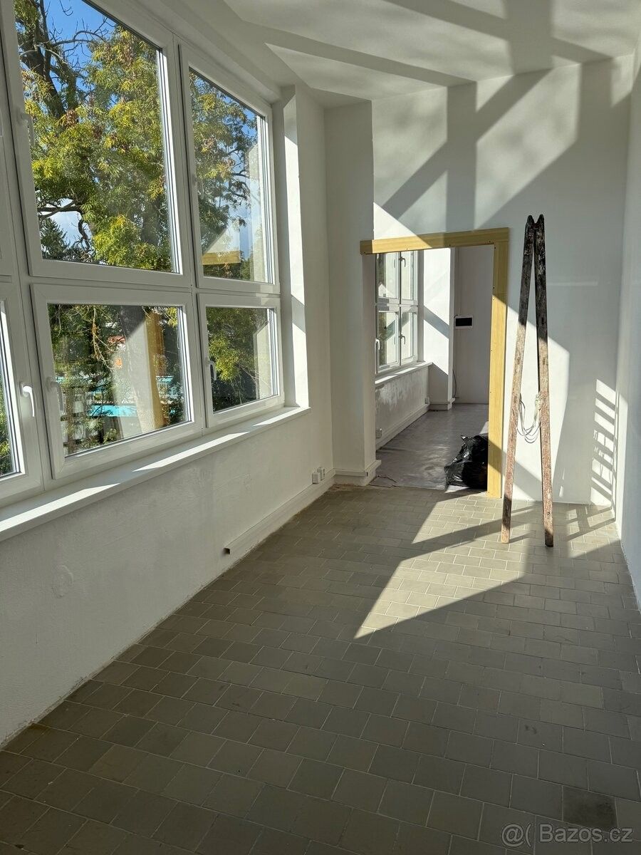 Kancelář · Třebechovice pod Orebem, 503 46 - 4