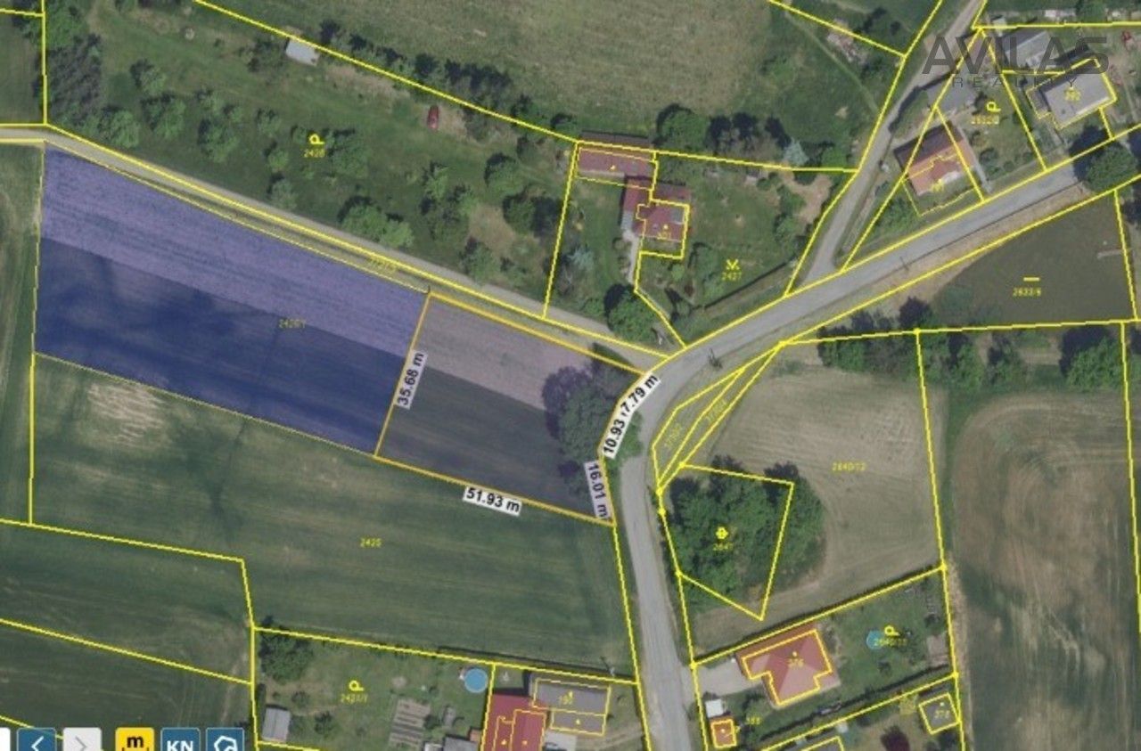 Prodej pozemek pro bydlení - Chářovice, 1 600 m²
