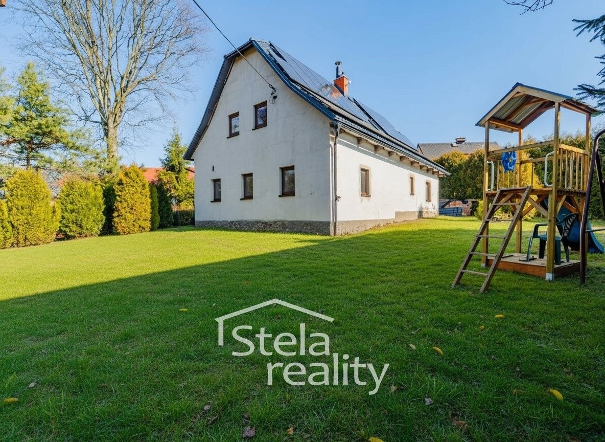 Rodinné domy, Staré Město, 145 m² - 1