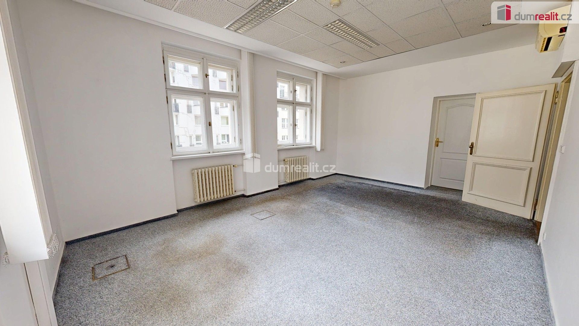 Pronájem kancelář - Nádražní, Ostrava, 40 m²