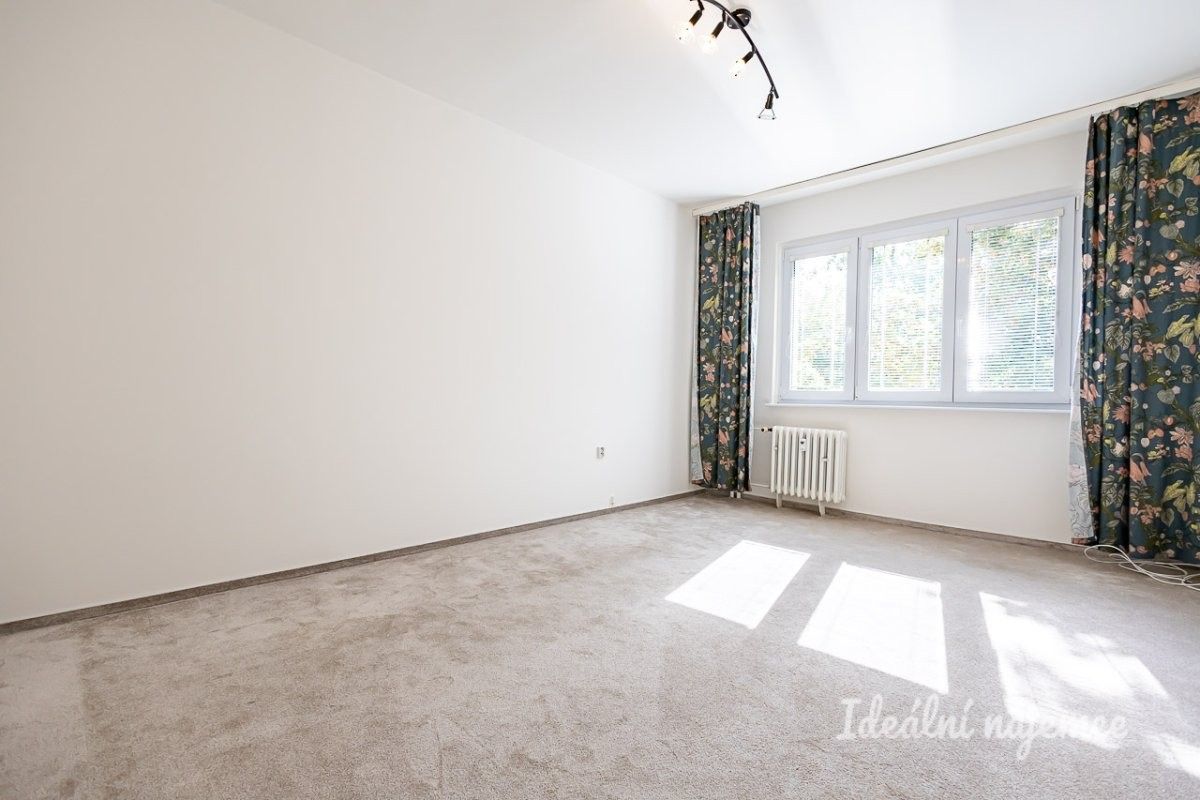 Byt 2+1 · 52 m² · Nad alejí, Praha - 4