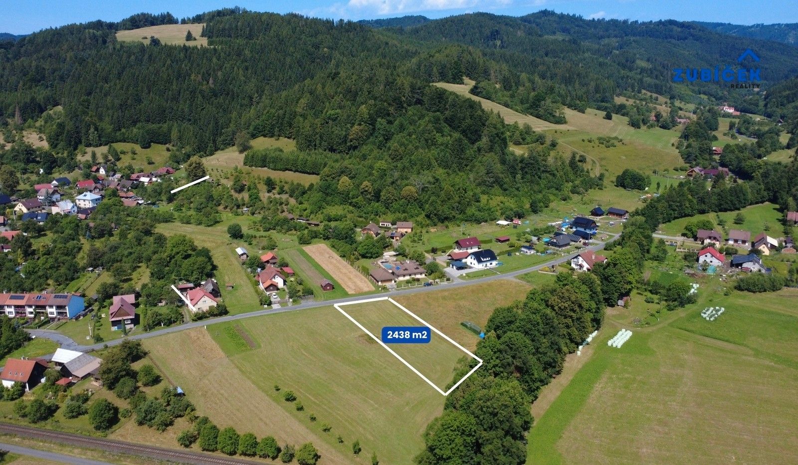 Pozemky pro bydlení, Halenkov, 2 438 m²