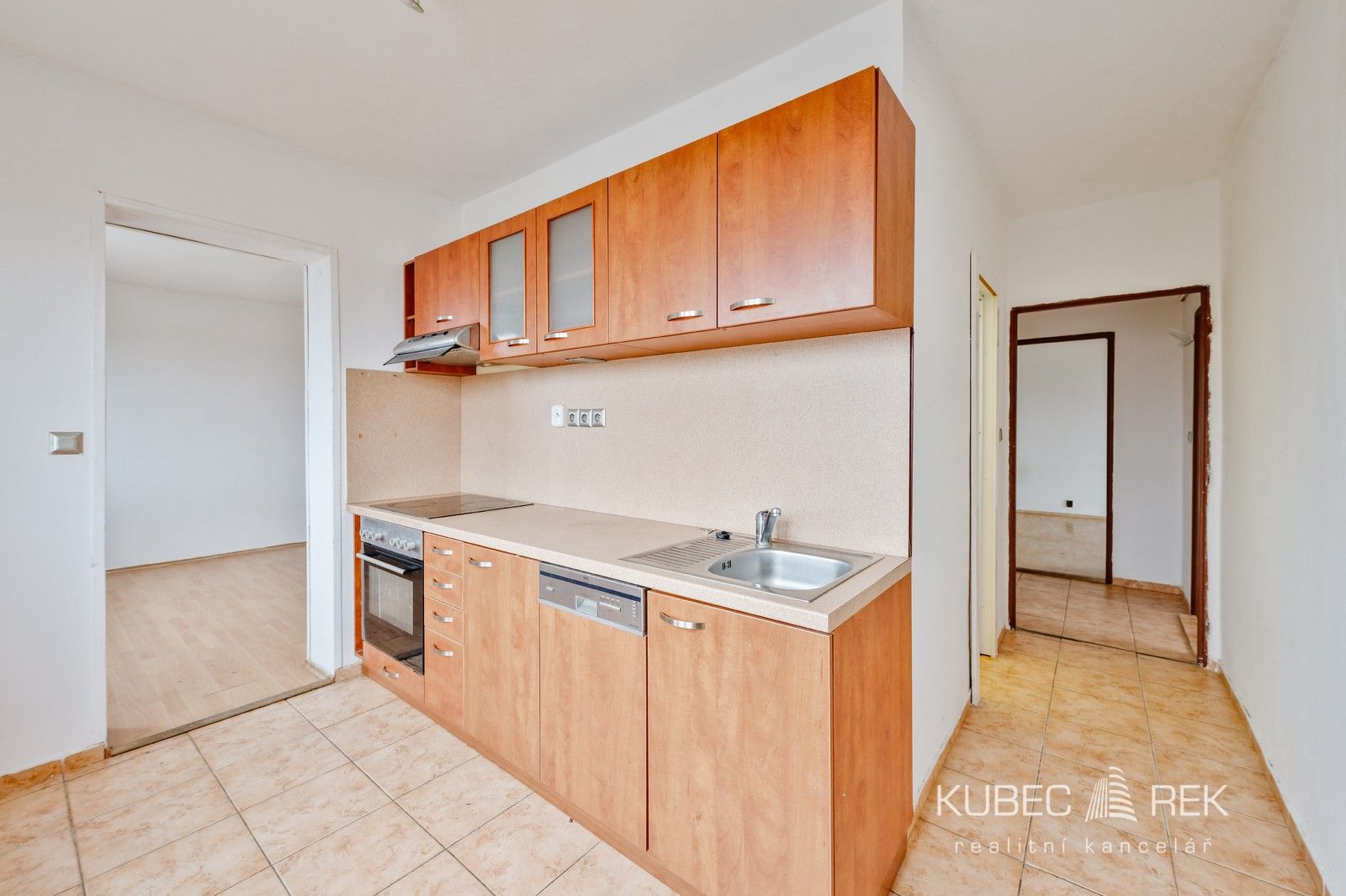 4+1, Květov, 84 m²