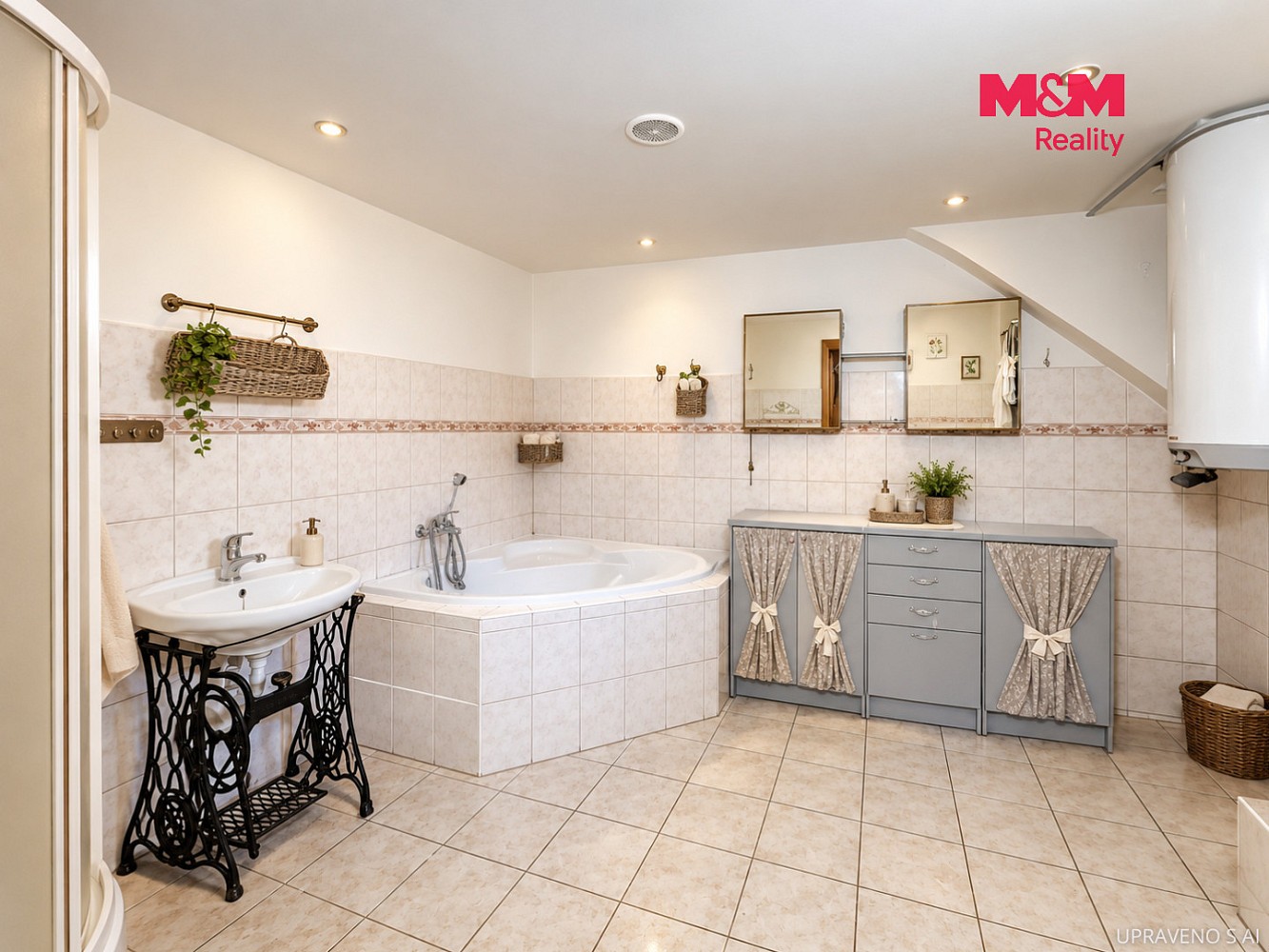Prodej rodinný dům - Přešťovice - Kbelnice, okres Strakonice, 661 m² - 2