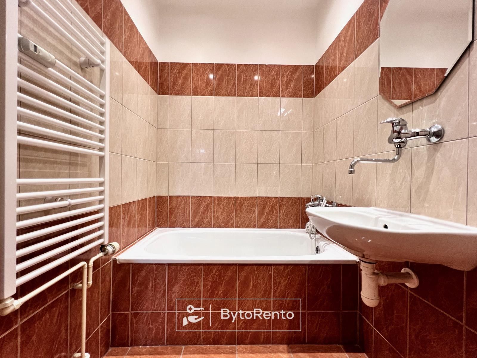 Pronájem byt 2+1 - Dvorní, Ostrava, 67 m²