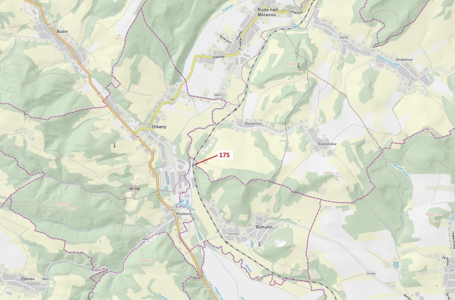 Les, 827 m²