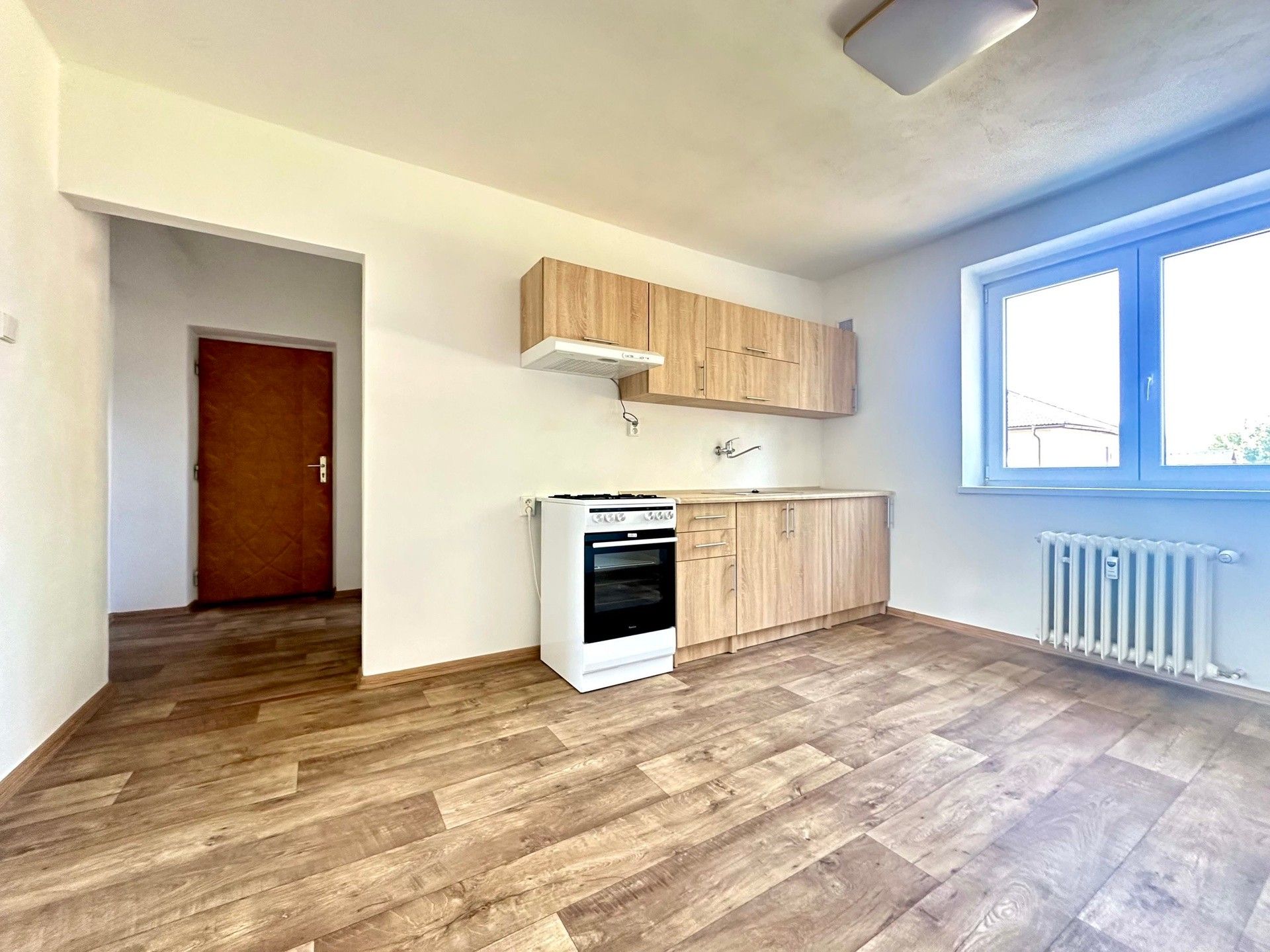 2+1, Velká Hleďsebe Klimentov, 52 m²