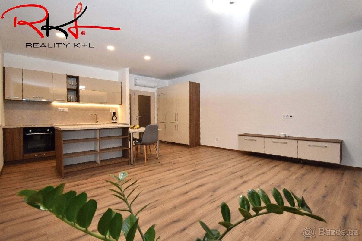 Byty, Mladá Boleslav, 293 01