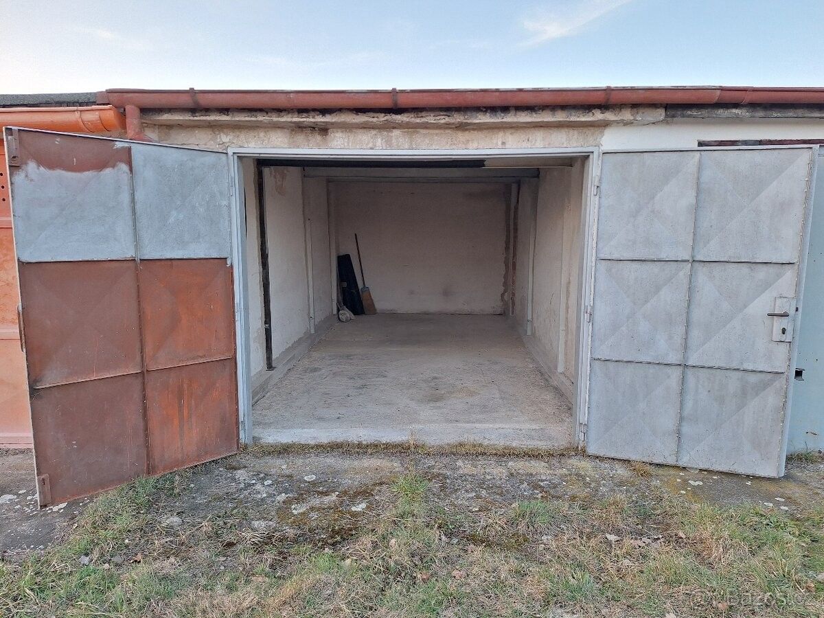 Prodej garáž - Pardubice, 530 06